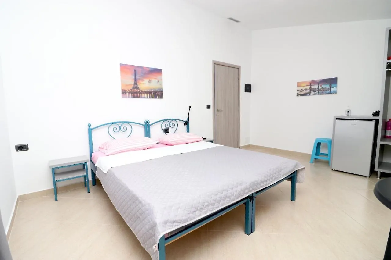 Apartament Ildora Qimon Himara Albania